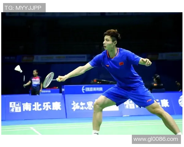 重庆羽毛球队技术争议引发热议球员表现与战术选择的深度剖析